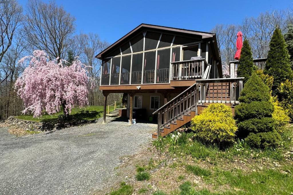 Woodland Whimsy A Private Escape, Hot Tub, Pool, Sunroom Saugerties Zewnętrze zdjęcie